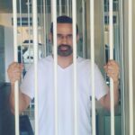Mikaal Zulfiqar Instagram - @faisalqureshi_fq at @headlinesofficial ❤️