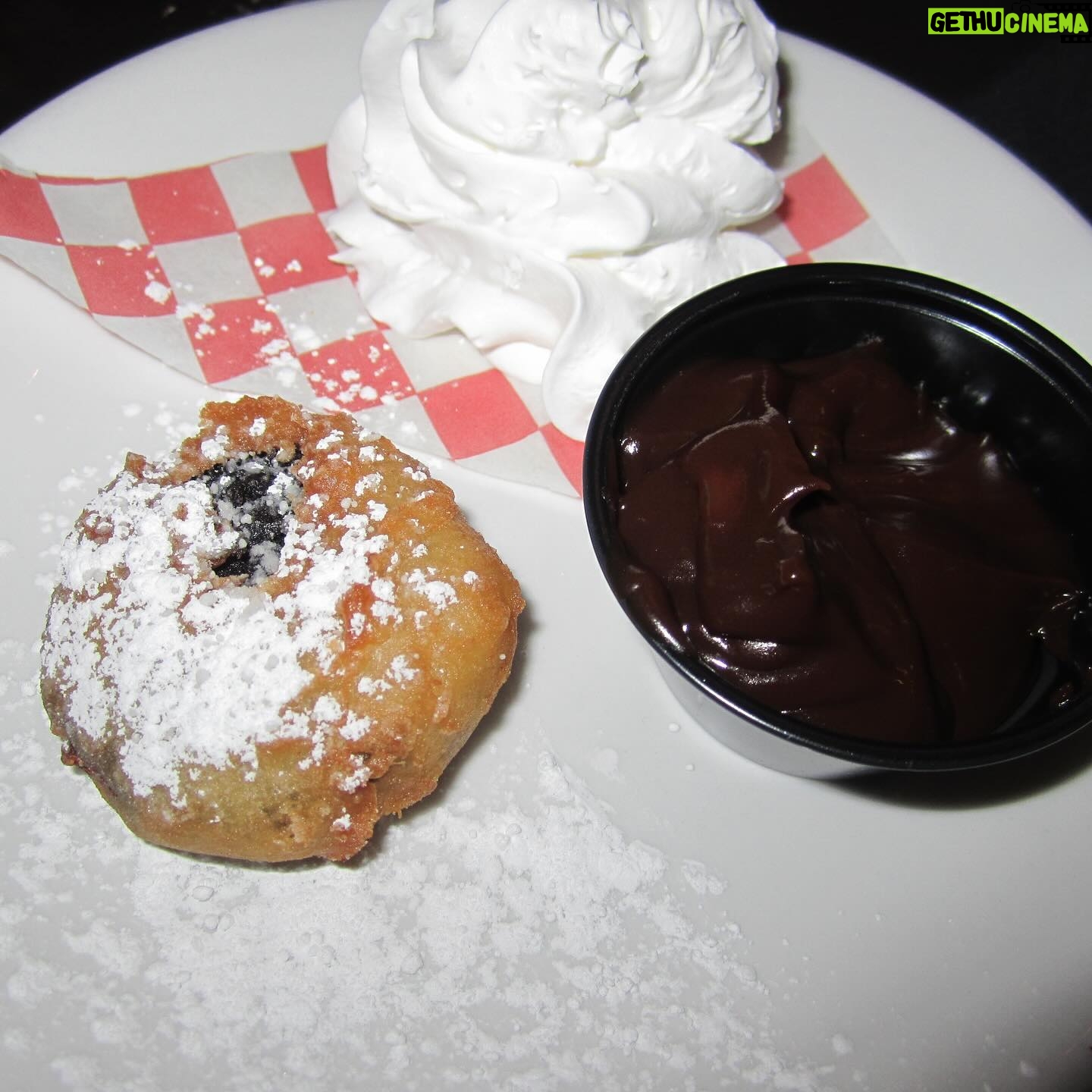 Mikaela Hoover - 3 Likes - So thankful for November & deep fried Oreos