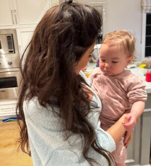 Mikaela Hoover Instagram - Monthly check in. So grateful to be surrounded by the best friends and family♥️