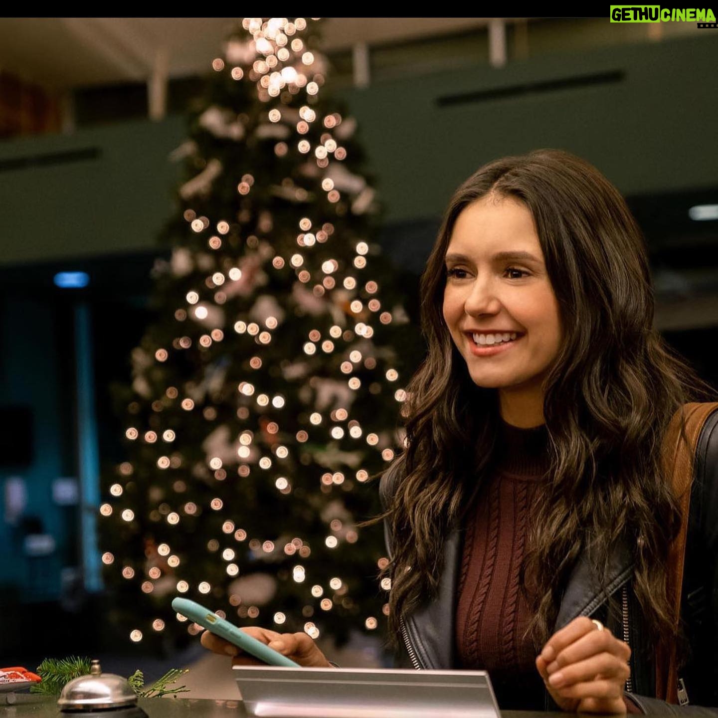 Mikaela Hoover - 30.2K Likes - ‘Tis the season to LOVE HARD🎄Here’s your first look at our upcoming holiday movie coming to @Netflix on November 5th eeek!!mark your advent calendars! I love this cast & crew so very much♥️♥️ #lovehard
