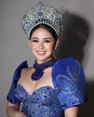 Mikee Quintos Instagram - Flores de Mayo
🦋 @mikee 🦋

Makeup by @marbentalanay 
Hairstyle by @hairbymarkibarrola 
Styling by @janra_ 

#makeupbymarben