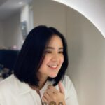 Mikee Quintos Instagram - For a smile that’s always camera ready, I make sure to schedule a “Dentacare Day” frequently! Come join me and see kung bakit dapat i-DentaCare mo na rin yan! 🦷✨ @dentacare_philippines Hotline: 0998 887 8787 Facebook Appointments: m.me/DentacarePhilippines IG Appointments: ig.me/m/dentacare_philippines #iDentacareMoNaYan #YourChoiceOfDentistry #DentacarePhilippines #AlagangDentaCare #Dentist