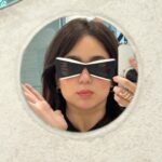 Mikee Quintos Instagram - mirrors are for selfies