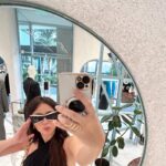 Mikee Quintos Instagram - mirrors are for selfies