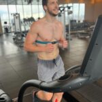 Mikhail Varshavski Instagram - The finish line is almost here folks. Gotta give a huge thank you to @barlifenyc & @wilson_boxingscience for getting me into the best shape of my life for Saturdays fight against @idubbbz 💪🏼🥊🔥 I can’t believe I’ve lost 20 pounds and have already made my weight for the fight! Buy the PPV Stream using the link in my bio and tune in May 14th 6pm EST 📺 #ifyoucanbeliveit #youcanachieveit