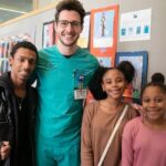 Mikhail Varshavski Instagram - Yes, I technically took an “L” 🥊 But that L is really a Lesson that something great can come from taking a loss 🙏🏼❤️ #boysandgirlsclub #harlem
