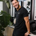 Mikhail Varshavski Instagram - Who’s ready to get to work? 🥊🙏🏼⛑ #doctor #boxer