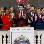 Mikhail Varshavski Instagram – It’s officially ❤️ month and I was blessed to support the @american_heart association on its mission to bring more awareness to prevention, CPR education, and patients battling heart disease! 

From ringing the @nyse opening bell to teaching a live world-wide CPR course to supporting the wear red for women event, I can say this has been a week for the books! #nationoflifesavers #heartmonth #aha