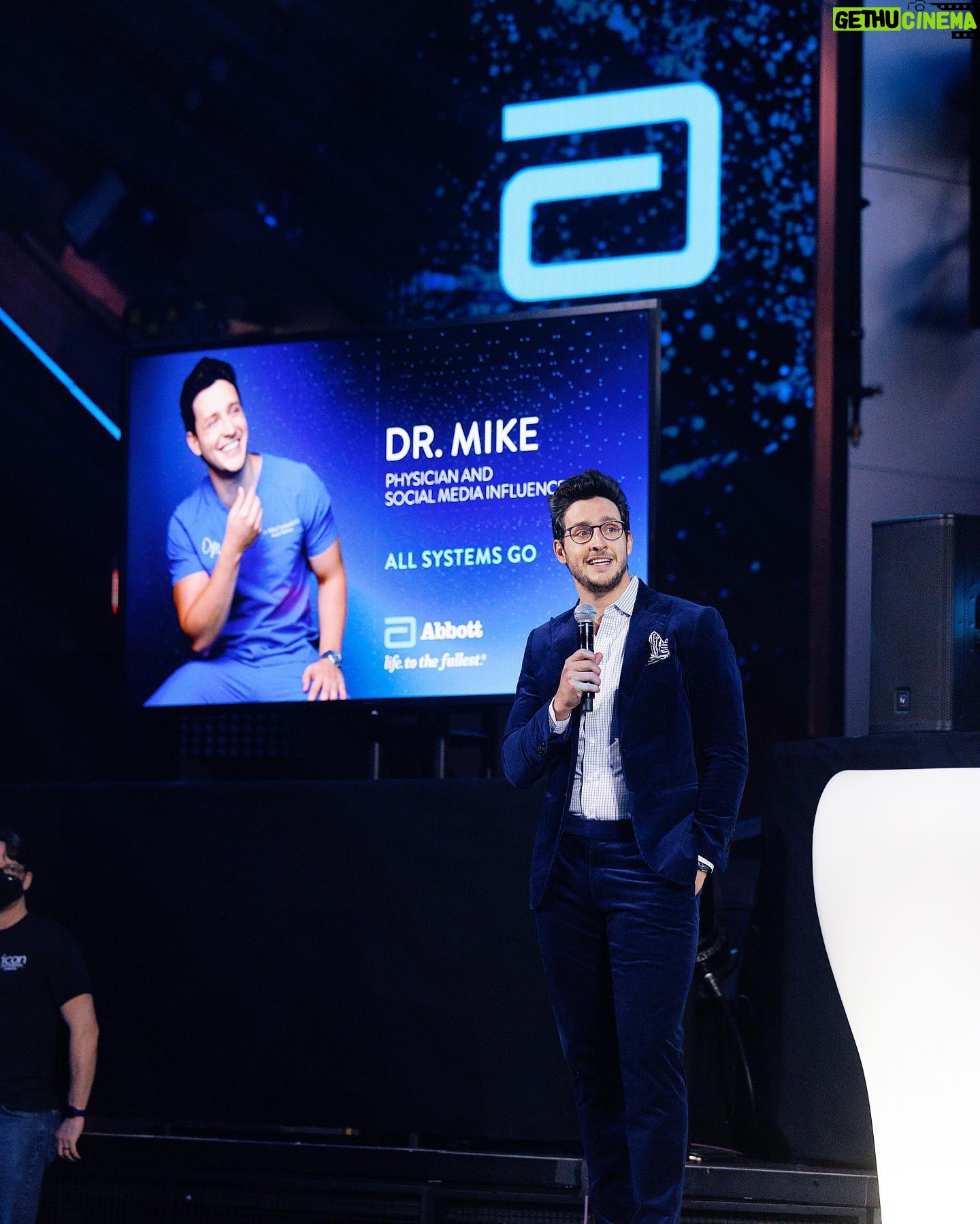 Mikhail Varshavski Instagram - Thank you so much to @abbottglobal for having me at #CES2023 to help unveil their new immersive mixed-reality blood donation experience. I am thrilled to see how their partnership with @bcabloodcenters is revolutionizing #blooddonation and engaging a younger generation to give blood. Go to http://BeThe1Donor.com/CES for more information and to see when this technology will be coming to a city near you to donate. #AbbottPartner #HumanPoweredHealth #GiveBloodGetBack