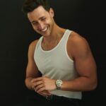 Mikhail Varshavski Instagram - When you’re having trouble keeping it together 😅😂🤣 #swipe #mensfashion #mensstyle