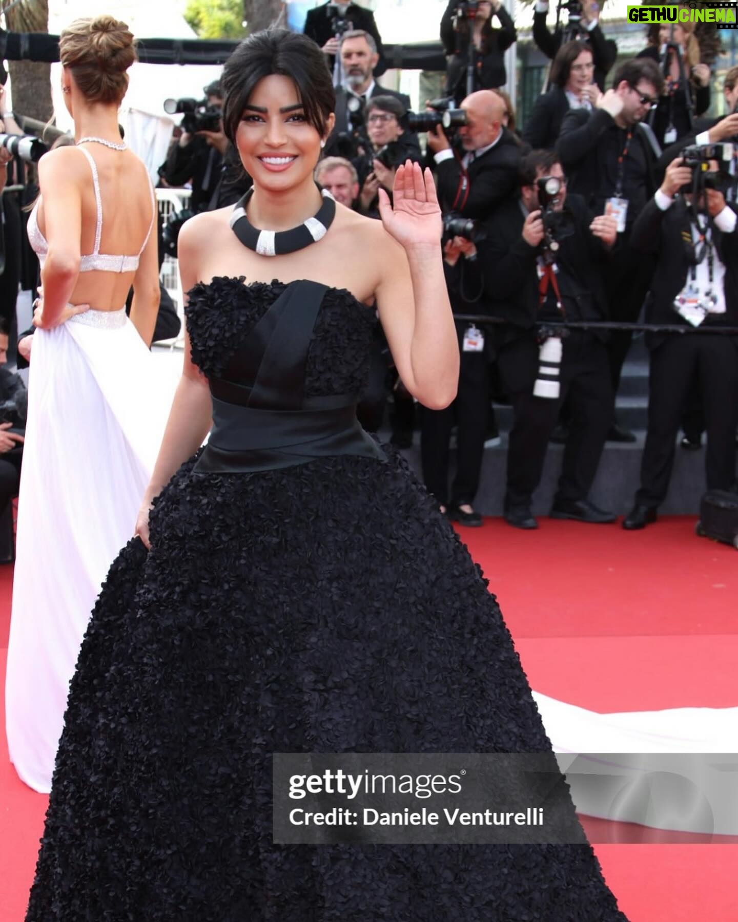 Mila Alzahrani Instagram - The 77th @festivaldecannes for the screening of the incredible “Horizon: An American Saga” by Kevin Costner with my @Boucheron family. Had the pleasure of being the first to showcase this beautiful black Torque from the 2024 Carte Blanche collection called ‘Or Bleu.’ Jewelry: @boucheron Dress: @ramialaliofficial Stylist: @osamachabbi Makeup: @giuliacohen Hair: @alexis.parente Management: @wearehalocollective