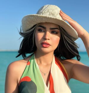 Mila Alzahrani Instagram - It is with big pride that I attend today the first Saudi cruise week in the beautiful @redseaproject at the @thestregisredsea 

Thank you @fashionmoc for having me @redseafw and showing what Saudi has to offer to the rest of the world.