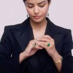 Mila Alzahrani Instagram - Magic is loading... This year, Boucheron is hosting a one-of-a-kind dinner, where each guest brings her own touch of enchantment. Get ready for the festivities with the ambassadresses of the Maison!⁣ ⁣ @boucheron #EmeraldEnchantment⁣ #BoucheronHoliday #hansohee #milaalzahrani #alexachung #rola @xeesoxee @rolaofficial @alexachung @milaalzahrani