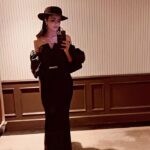 Mila Alzahrani Instagram - In @festivaldecannes with my lovely Family @boucheron attending #KILLERSOFTHEFLOWERMOON Thanks for an amazing team 💕 Jewellery: @boucheron Stylist @rawankattoa Photographer: @davide._.corona_ Dress @nihanpeker Hat @farouk_chekoufi @maisonvirginieparis Make Up @giuliacohen @yslbeauty Hair @alexis.parente Management @wearehalocollective @zeenazaiid