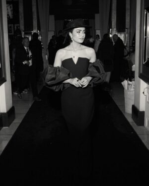 Mila Alzahrani Instagram - In @festivaldecannes with my lovely Family @boucheron attending #KILLERSOFTHEFLOWERMOON

Thanks for an amazing team 💕 
Jewellery: @boucheron 
Stylist @rawankattoa 
Photographer: @davide._.corona_ 
Dress @nihanpeker 
Hat @farouk_chekoufi @maisonvirginieparis 
Make Up @giuliacohen @yslbeauty 
Hair @alexis.parente 
Management @wearehalocollective @zeenazaiid