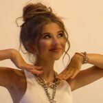 Milana Khametova Instagram - ✌🏻💞