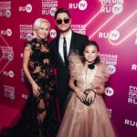 Milana Khametova Instagram - Русская Музыкальная Премия RU.TV🏆 Спасибо большое моим подписчикам, моим фанам и моим друзьям за поддержку! Еще раз повторю - это ВАША награда! 🫶🏼 Спасибо @ru_tv за доверие - это был очень значимый и ценный для меня опыт - вести Премию! 💥 23.05.23❤️ (навсегда в моем сердечке)