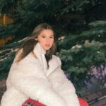 Milana Khametova Instagram – vibe✨🌲