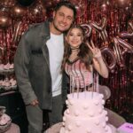 Milana Khametova Instagram - Мои 14🎂🎉💥 Наконец-то выкладываю фоточки с вечеринки! Их очень много, они все очень классные! Поэтому будет две, а может и три партии!❤️ Огромное спасибо всем моим друзьям за этот незабываемый праздник!❤️ Я даже представить не могла, что это будет настолько круто! 💥 Спасибо за подарки, за поздравления, за вашу любовь и за ваше внимание! ❤️ Спасибо моим подписчикам за огромное количество поздравлений в соцсетях - вы у меня самые лучшие! Я не смогла ответить всем всем всем, но все прочитала!❤️ Люблю вас!❤️ Совсем скоро у себя на канале я опубликую два влога - со Дня рождения и с распаковки подарков!🎁 не пропустите!🫶