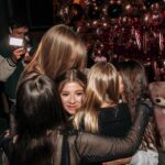 Milana Khametova Instagram - Мои 14🎂🎉💥 Наконец-то выкладываю фоточки с вечеринки! Их очень много, они все очень классные! Поэтому будет две, а может и три партии!❤️ Огромное спасибо всем моим друзьям за этот незабываемый праздник!❤️ Я даже представить не могла, что это будет настолько круто! 💥 Спасибо за подарки, за поздравления, за вашу любовь и за ваше внимание! ❤️ Спасибо моим подписчикам за огромное количество поздравлений в соцсетях - вы у меня самые лучшие! Я не смогла ответить всем всем всем, но все прочитала!❤️ Люблю вас!❤️ Совсем скоро у себя на канале я опубликую два влога - со Дня рождения и с распаковки подарков!🎁 не пропустите!🫶