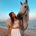 Milana Khametova Instagram - 🐴❤️