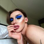 Milana Petrova Instagram - ❗️❗️❗️ REPOST @nakormimbali ДРУЗЬЯ ПОМОЖЕМ ФИНАНСОВО ИЛИ ИНФОРМАЦИОННО❤️🙏 ⠀ Максим @LVsiba — организатор фонда @NakormimBali поговорил с главой одной из деревень, глава сделал список из самых нуждающихся семей и вместе с Алисой @alicederen и Женей @resilence.art они познакомились с семьями и узнали о подробно и их проблемах. ⠀ Из-за пандемии на БАЛИ остановился туризм. БАЛИ — остров туризма. ⠀ Каждый год 10-12 миллионов туристов прилетают на Бали. Местное население — 5 млн человек, большая часть из них всю жизнь работают в сферах, напрямую связанных с туризмом. Сейчас: границы закрыты, туристов нет, работы нет. ⠀ - Мамам приходится говорить детям, что СЕГОДНЯ еды не будет 😢 - ЛЮДИ БУКВАЛЬНО ГОЛОДАЮТ. - ЛЮДЯМ НУЖНА ЕДА — Рис, Яйца, Масло, Макароны. ____ ПОМОГАЕМ САМЫМ НУЖДАЮЩИМСЯ: инвалидам, матерям с маленькими детьми, старикам. ⠀ ВСЕГО 500 рублей! (7$) — достаточно, чтобы купить 1 человеку продуктов на 1 неделю. Для нас 500 рублей — это ОДИН обед, а для них — целая неделя жизни на Бали. ⠀ ПРОСИМ ВАС🙏 ⠀ Нам всегда кажется, что всегда кто-то поможет, что ситуация решится, но, ПОЖАЛУЙСТА, не проходите мимо — 50 рублей, 100 рублей, 20 рублей — НЕ ВАЖНО. ⠀ Как вы можете помочь? ⠀ 🏅1. РЕПОСТ: делитесь постом в Stories. Каждый 10-й, а то и 5-й ваш подписчик может перевести хоть небольшую сумму. ⠀ 🏅2. ПЕРЕВОД: Можно сделать на счета указанные ниже. (ОБЯЗАТЕЛЬНО @Instagram ID в пояснение) ⠀ 🏅3. Отметьте 2/3 ваших неравнодушных друзей в комментариях. ⠀ ЧТО МЫ СДЕЛАЕМ С ДЕНЬГАМИ? 1. Мы закупим продуктов и развезем их нуждающимся семьям, о чем снимем репортаж. 2. Отметим тех, кто поддержал, в отчёте! ⠀ 💖 ПОМНИТЕ — ДОБРО ВСЕГДА(!) ВОЗВРАЩАЕТСЯ! ⠀ 💰 РЕКВИЗИТЫ: ⠀ При переводе ОБЯЗАТЕЛЬНО укажите свой @Instagram ID (имя в Инстаграмм) в пояснение. ⠀ РУБЛИ: 4276400091537408 MARKINA ANASTASIA МАРКИНА АНАСТАСИЯ - Сбербанк (ОБЯЗАТЕЛЬНО укажите свой @Instagram ID в пояснение) ⠀ ГРИВНЫ: 4149 6293 9758 5027 Кучугурная Карина Витальевна ПриватБанк ⠀ REVOLUT: 37129227221 (Если делаете перевод, обязательно ссылку в Директ @nakormimbali — иначе не получим средства) ⠀ PAYPAL: Sonic24av@gmail.com ⠀ #nakormimbali #НакормимБали