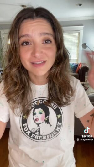 Milana Vayntrub Instagram - Follow @taragrammy