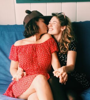 Milana Vayntrub Instagram - If strangers on the internet aren’t making assumptions about your sexuality when you post pics with your best friend, are you even best friending hard enough? 

Happy Birthday Beautiful Weirdo. You’re my dream friend. I’m so lucky. Thank you for sticking around.