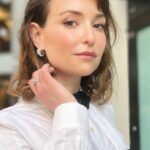 Milana Vayntrub Instagram – My favorite pastime is watching Marina talk. Particularly fun when it’s about our film “Pickled Herring”. 

Top & corset by @honaydaofficial
Flower clip by @maguireshoes
Ring & earrings by @sterlingforever
Shoes by @ysl
Styling by @fashiontulle