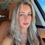 Milena Torres Instagram - Llego mi día de favorito de la semana🤩 #viernes #selfie #weekend #newlook #nofilter Viste donde esta mi 🤍en la ultima foto??