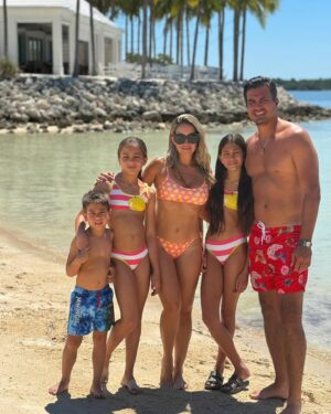 Milena Torres Instagram - #familytime #momlife #wifelife ❤️