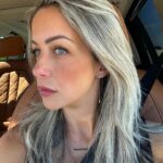 Milena Torres Instagram - Llego mi día de favorito de la semana🤩 #viernes #selfie #weekend #newlook #nofilter Viste donde esta mi 🤍en la ultima foto??