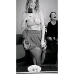 Millaray Viera Instagram - La vida merece ser vivida, no matter what🌺 Les dejo un resumen de los últimos días de aquí pa' allá👽