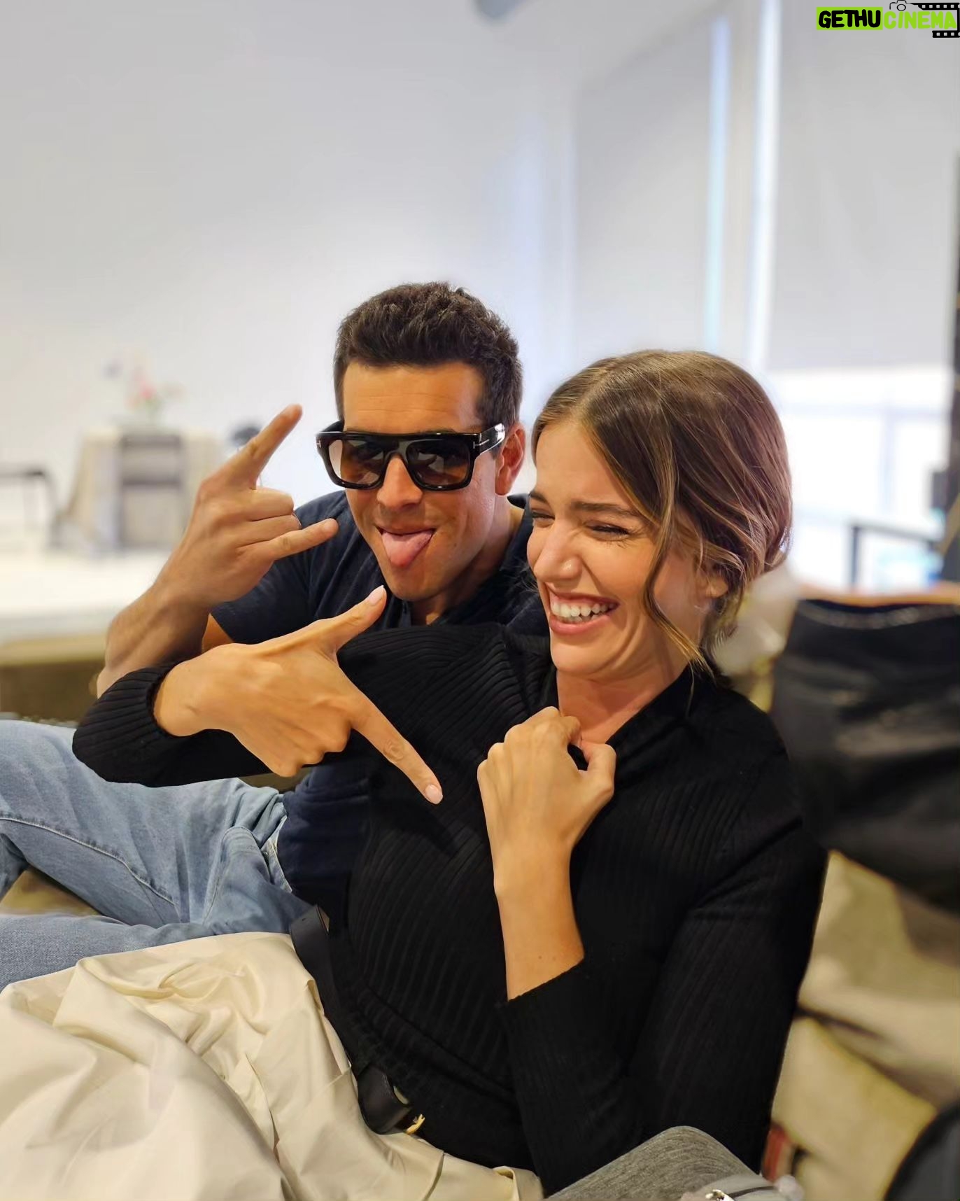 Millaray Viera - 47.8K Likes - Este viaje ha sido reír hasta llorar con @mario_houses una y otra vez 🤣🤣🤣🤣