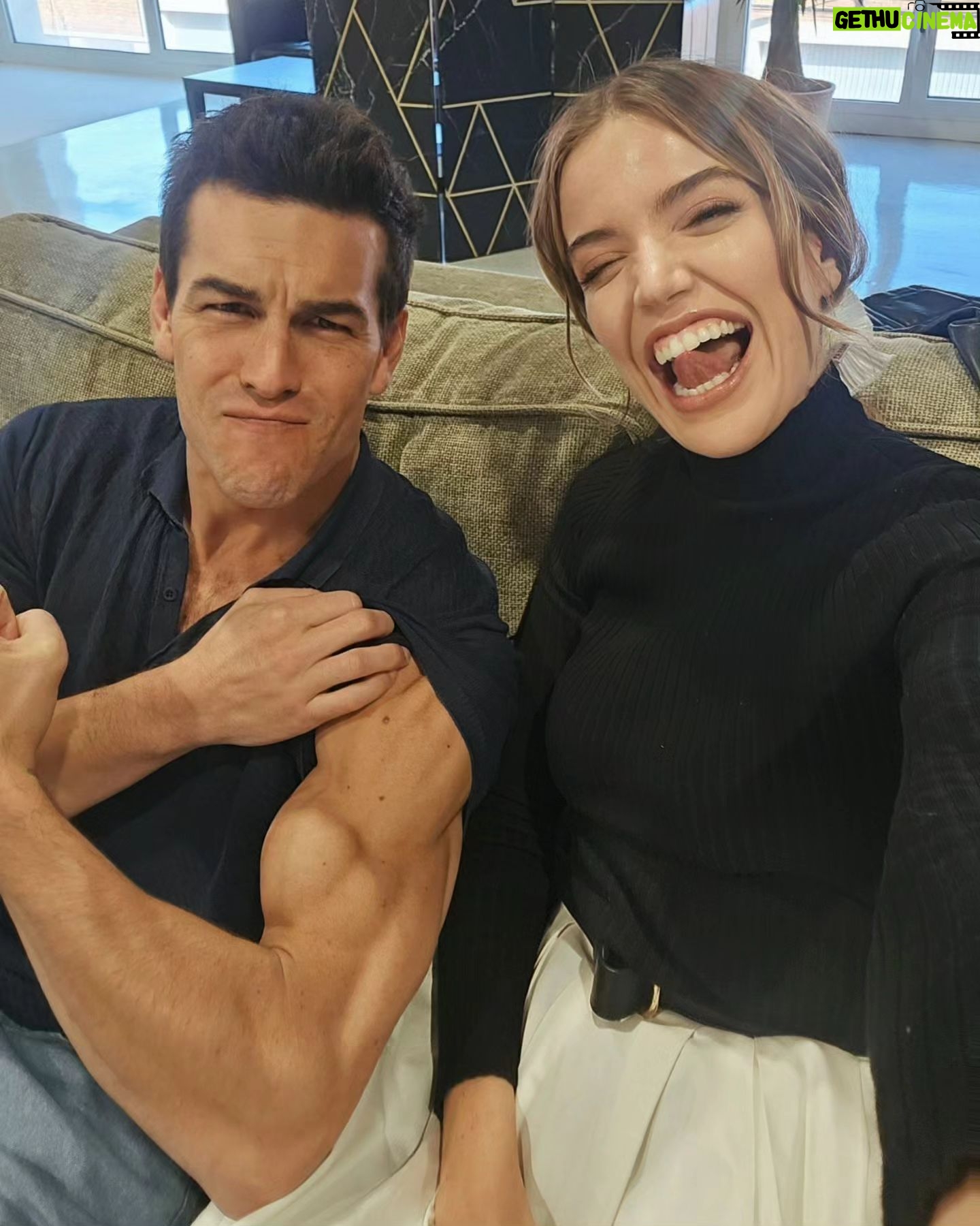 Millaray Viera - 47.8K Likes - Este viaje ha sido reír hasta llorar con @mario_houses una y otra vez 🤣🤣🤣🤣