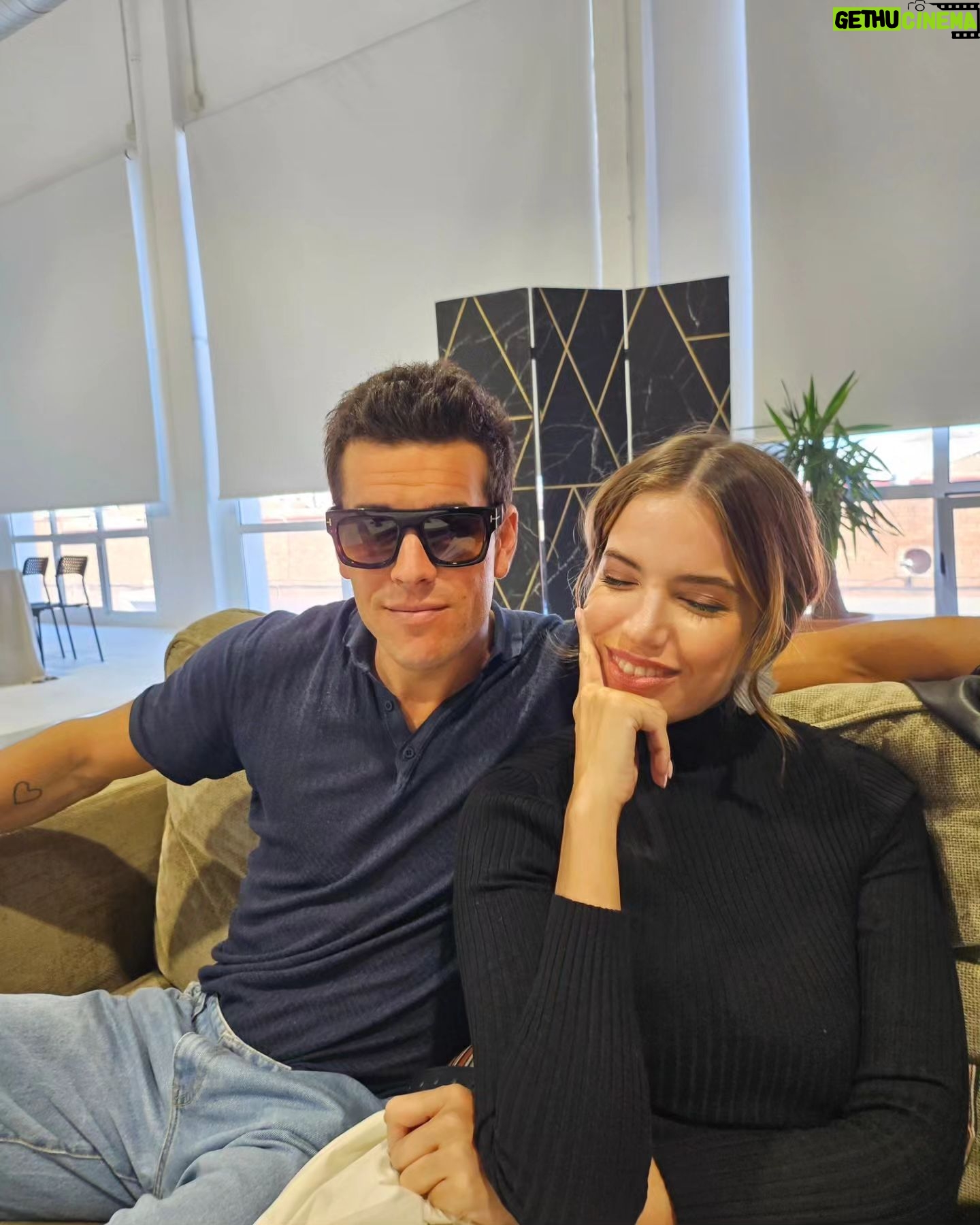 Millaray Viera - 47.8K Likes - Este viaje ha sido reír hasta llorar con @mario_houses una y otra vez 🤣🤣🤣🤣
