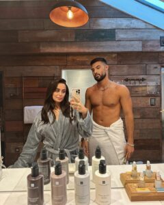 Millie Court Instagram - wholesome nights away at @thepigspub 🐷✨🪵 P.s we had the BEST couples massage we’ve ever had, highly recommend the pigspa 🤩