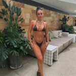 Millie Court Instagram - Bondi babeee 🏝️☀️💛 Wearing @gudswim