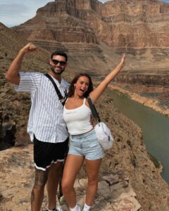 Millie Court Instagram - We went in a HELICOPTER to the GRAND CANYON 😱🌋🚁 Such an amazing experience and a special day for us, another first ticked off our list 🫶🏼🇺🇸✨