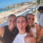 Millie Court Instagram - ok last one I promise… we just didn’t stop SMILING on this trip 🥹🫶🏼🇦🇺💕