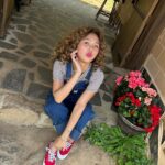 Mimi Instagram - 빠글빠글 레드슈즈👠