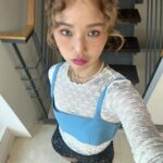 Mimi Instagram - 💙🖤