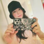 Min Hyo-rin Instagram – 다시돌아온 모자 잃어버리지 말자🖤🎩