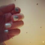 Min Hyo-rin Instagram - 더밝은 은색 없을까…..?💅🏻