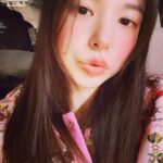 Min Hyo-rin Instagram - 아항🤗 그럼 계속 계속👉🏻👉🏻👉🏻
