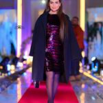 Mina Nour El Din Instagram - من حفل افتتاح سنتر المصمم احمد البديري كل التوفيق الهم ❤️. Taken by :: @husam_.1