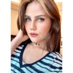 Mina Nour El Din Instagram - الفترة الاخيرة هواي شفت ديستخدمون الموبايل حتى يصورون كل شخص يتعدى على احد وشفنا نماذج طلعت شبعوا اهانة بالسوشال ميديا بسبب تصرفاتهم واكو الي تم اعتقالهم اتمنى هالشي الكل يعتمده الموبايل اداة مرعبة ترعب كل شخص يفكر او يتجرأ يسيء لشخص واتمنى يكون مسموح ادخال الموبايلات حتى بالدوائر الحكومية ومراكز الشرطة خاصة . اذا صار هالشي هواااااااااي راح يمشون عدل ويحللون خبزتهم بعملهم …