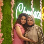 Mina Nour El Din Instagram - احلى اصدقاء ولمة من العمر 💗💗 #مينا_نور_الدين #العراق_السعودية_قطر_الامارات_الكويت_البحرين_اليمن_الخليج_سوريا_مصر_لبنان_الجزائر_تونس_المغرب_قطر_دبيالعراق