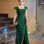 Mina Nour El Din Instagram - 💚💚 كان يوم جدا جميل الفستان من سنتر خاتون @fashion_khatun الشعر سنتر فيولا @viola.center_ Taken by : @arkan_hazim