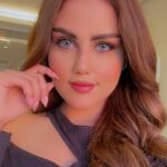 Mina Nour El Din Instagram - منو مثلي من يجي يصور الحركات تطير من باله 😜🤣#مينا_نور_الدين